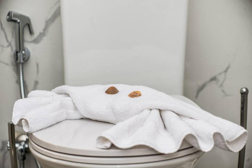 Avocado Villa Offering Peace And Relaxation 아르고스톨리온 외부 사진