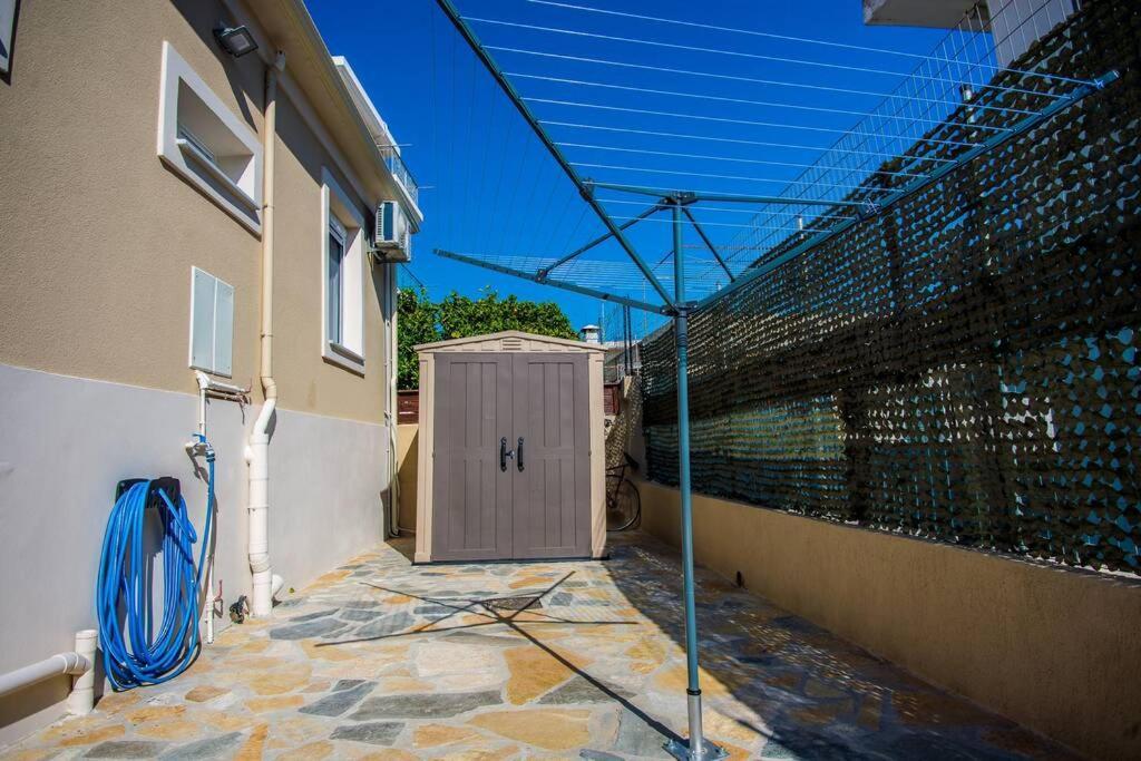 Avocado Villa Offering Peace And Relaxation 아르고스톨리온 외부 사진